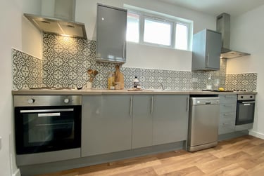 2 bed house, Carlton Avenue, Rusholme, Manchester, M144DU - Image 1