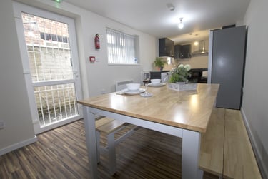 6 bed house, Deramore Street, Rusholme, Manchester, M144DT - Image 7