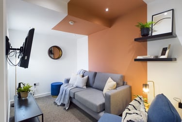 5 bed house, Hall Lane, Low Hill, Liverpool, L78TE - Image 1