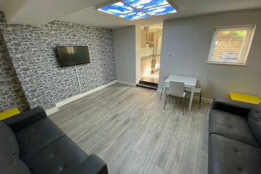 6 bed house, Trafford Street, Plungington, Preston, PR17QE - Image 1