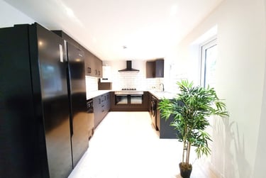 7 bed house, Cranborne Road, Wavertree, Liverpool, L152HY - Image 1