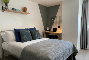 6 bed house, West Parade, West End, Lincoln, LN11LY - Image 2