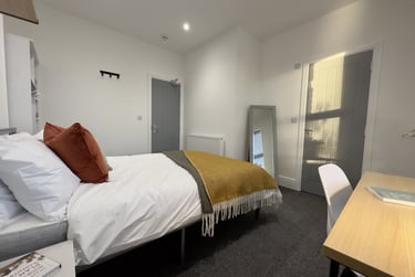 6 bed house, Monks Road, City Centre, Lincoln, LN25HN - Image 13