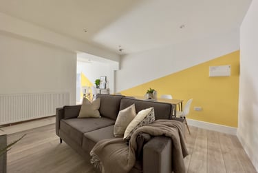 6 bed house, Monks Road, City Centre, Lincoln, LN25HN - Image 2