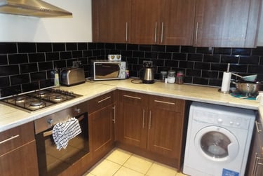 4 bed house, Mildred Street, Charlestown, Salford, M72HG - Image 1