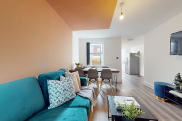 6 bed house, Halsbury Road, Kensington, Liverpool, L66DQ - Image 2