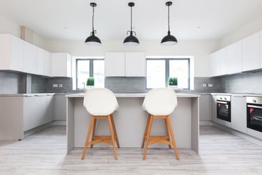 7 bed house, Well Meadow Drive, Netherthorpe, Sheffield, S37HP - Image 2