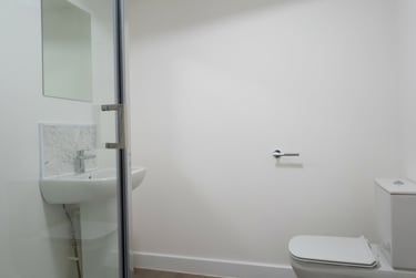 8 bed house, Monks Road, City Centre, Lincoln, LN25HP - Image 2