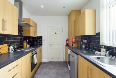 4 bed house, Westbourne Grove, West End, Lincoln, LN11RP - Image 3