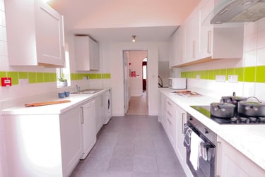 5 bed house, Monks Road, City Centre, Lincoln, LN25HS - Image 7