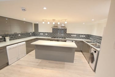 10 bed house, Monks Road, City Centre, Lincoln, LN25HL - Image 2