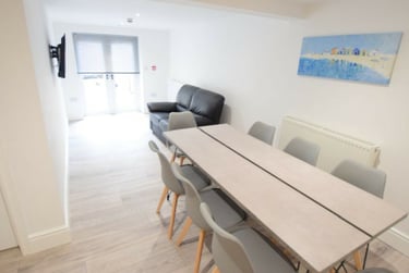 10 bed house, Monks Road, City Centre, Lincoln, LN25HL - Image 10