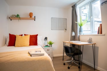 5 bed house, Monson Street, City Centre, Lincoln, LN57SB - Image 2