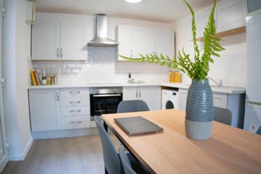 5 bed house, Monson Street, City Centre, Lincoln, LN57SB - Image 1