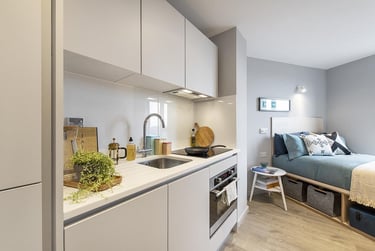 Premium Studio at Hillside House, 86 Winter Street, City Centre, Sheffield, S37EL - Image 2