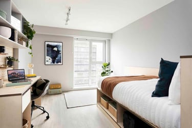 5 Bed Premium Ensuite at Bridle Works, 350 Cathedral Street, City Centre, Glasgow, G12BQ - Image 2