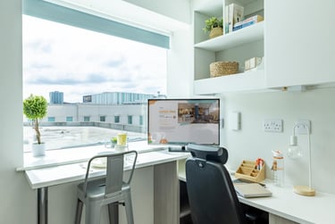 Bronze Studio at Redvers Tower, Union Street, City Centre, Sheffield, S12FU - Image 3