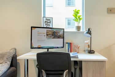 Standard Studio at Redvers Tower, Union Street, City Centre, Sheffield, S12FU - Image 3