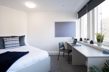 Platinum Ensuite at The Paper Works, York Street, City Centre, Sheffield, S12NY - Image 1