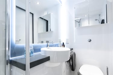 Deluxe Ensuite - Image 3