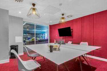 Neo Apartment at Iconinc, The Glassworks, Cardigan Road, Burley, Leeds, LS61LF - Image 20