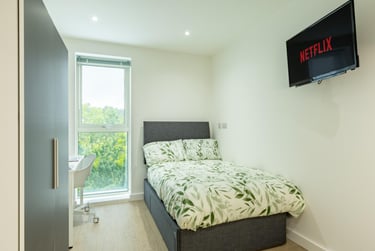 Deluxe Plus Studio at One London Road, London Road, Keele University School Of Medicine, Newcastle under Lyme, ST51LZ - Image 2