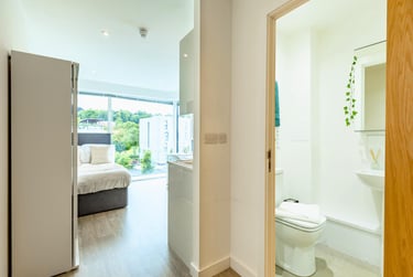 Premium Plus Studio at One London Road, London Road, Keele University School Of Medicine, Newcastle under Lyme, ST51LZ - Image 2