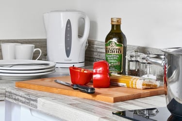 Deluxe Plus Studio - Image 4