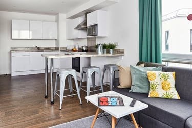 Premium En-suite - Image 3