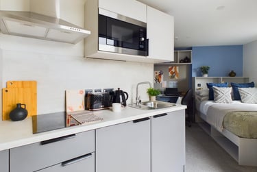 Corner Studio at The Edge, 48-52 York Street, City Centre, Belfast, BT151AS - Image 4