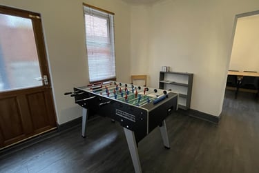 9 bed house, Chichester Street, City Centre, Chester, CH14AD - Image 2