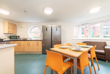 Non Ensuite - Bronze at Lucia Foster Welch, Royal Crescent Road, Portswood, Southampton, SO143ZP - Image 11