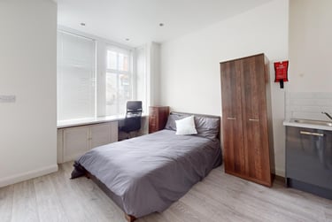 1 bed house, Ashby Road, City Centre, Loughborough, LE113AA - Image 6