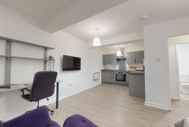 1 bed house, Market Street, City Centre, Loughborough, LE113ER - Image 2