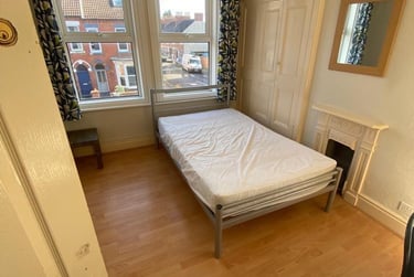 6 bed house, Burleigh Road, City Centre, Loughborough, LE113BA - Image 8