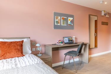 Classic Plus Studio at Gallery Apartments, 2 Port Dundas Place, City Centre, Glasgow, G23LD - Image 3