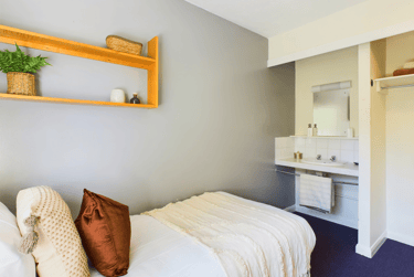 Classic Room at Moulsecoomb Place, Lewes Road, Brighton, Moulsecoomb, Brighton, BN24GA - Image 3