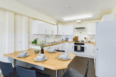 Classic Room at Moulsecoomb Place, Lewes Road, Brighton, Moulsecoomb, Brighton, BN24GA - Image 6