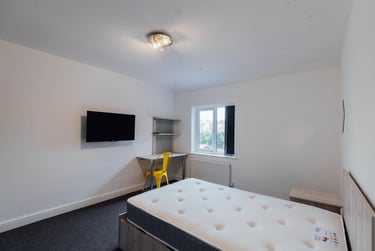 6 bed house, Derwent Drive, City Centre, Loughborough, LE113RJ - Image 4