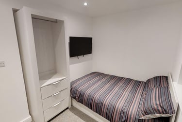 6 bed house, Forest Road, City Centre, Loughborough, LE113HS - Image 4