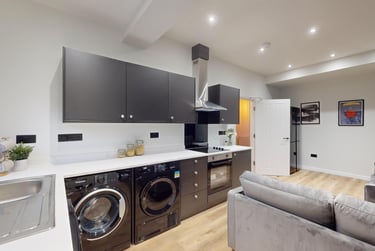 5 bed house, Cross View Terrace, Nevilles Cross, Durham, DH14JY - Image 1