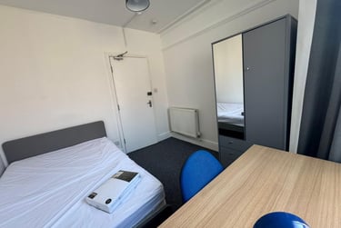 6 bed house, West Parade, West End, Lincoln, LN11QR - Image 11