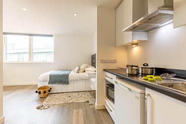 Classic Accessible Studio at Miura, 33 Curzon Street, City Centre, Nottingham, NG31BE - Image 3