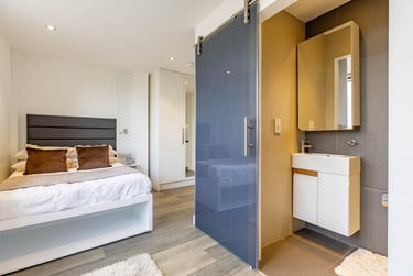 Deluxe Studio Plus at Miura, 33 Curzon Street, City Centre, Nottingham, NG31BE - Image 2