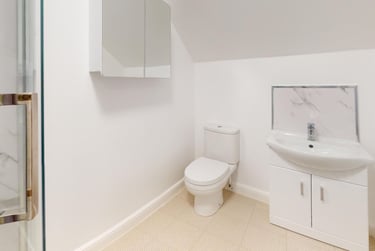 2 bed house, Derby Road, City Centre, Loughborough, LE115AE - Image 4