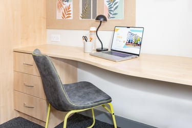 Classic Studio at Studio 58, Dighton Street, Kingsdown, Bristol, BS28AL - Image 2