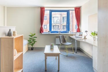 Premium Studio at Studio 58, Dighton Street, Kingsdown, Bristol, BS28AL - Image 3