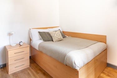 Bronze Double Room at Alexandra Hall, Victoria Terrace, Central, Aberystwyth, SY232DH - Image 1