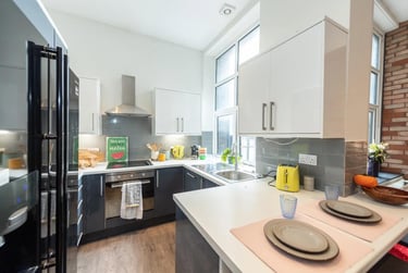 5 bed house, Tithebarn Street, City Centre, Liverpool, L22DT - Image 2