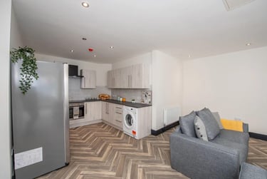 6 bed house, Lower Gill St, Low Hill, Liverpool, L35BB - Image 7